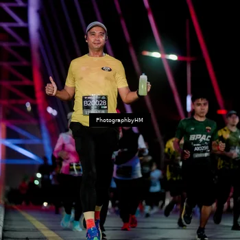 Runner Photo 6690547