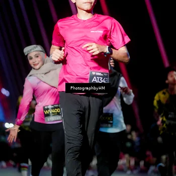 Runner Photo 6690559