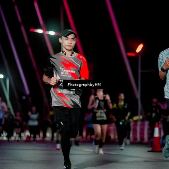 Runner Photo 6690577