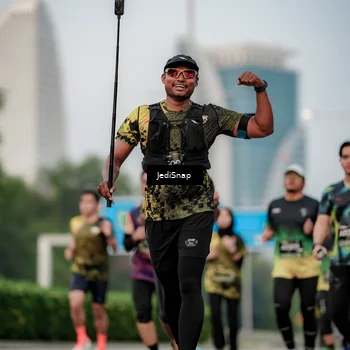 Runner Photo 6690605