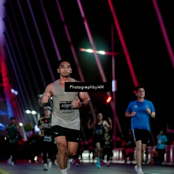 Runner Photo 6690606