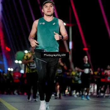 Runner Photo 6690672