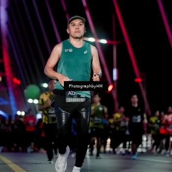 Runner Photo 6690673