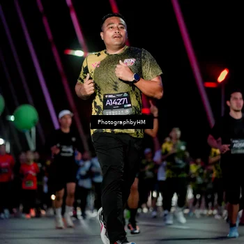 Runner Photo 6690701