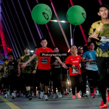Runner Photo 6690719