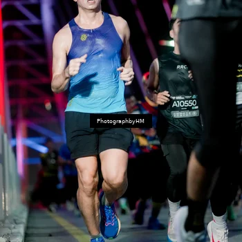 Runner Photo 6690783