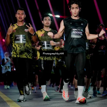 Runner Photo 6690814