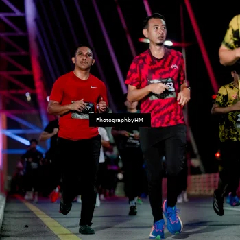 Runner Photo 6690841