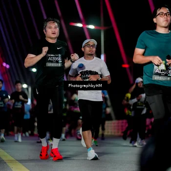 Runner Photo 6690853