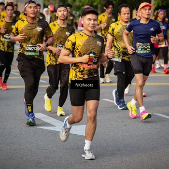 Runner Photo 6690910