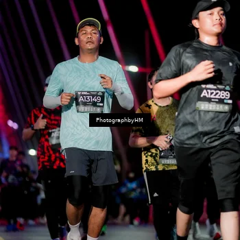 Runner Photo 6690916