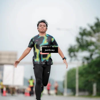 Runner Photo 6690923