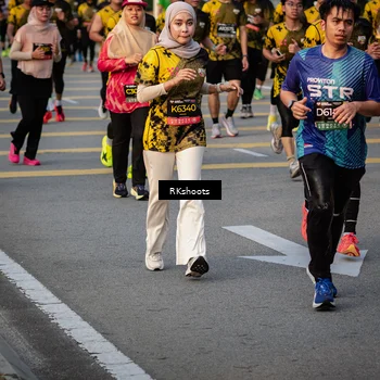 Runner Photo 6690942