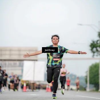 Runner Photo 6691004