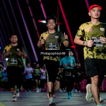 Runner Photo 6691050