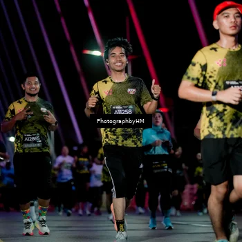 Runner Photo 6691052