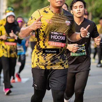 Runner Photo 6691105