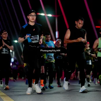 Runner Photo 6691106