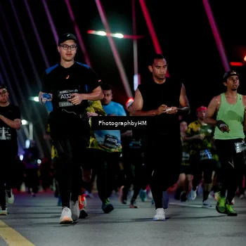 Runner Photo 6691113