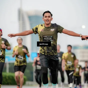 Runner Photo 6691150