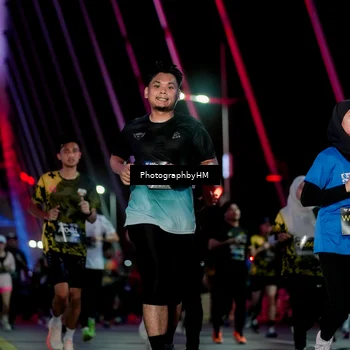 Runner Photo 6691184