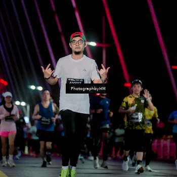 Runner Photo 6691186