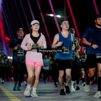 Runner Photo 6691246