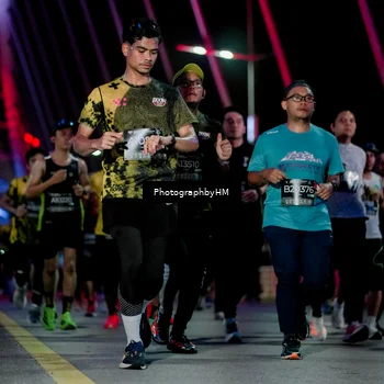 Runner Photo 6691288