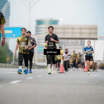 Runner Photo 6691338