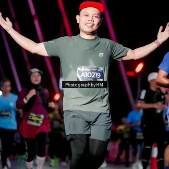 Runner Photo 6691403