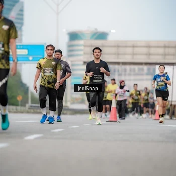 Runner Photo 6691411