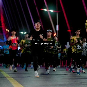 Runner Photo 6691481
