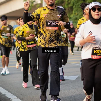 Runner Photo 6691528