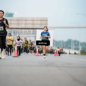 Runner Photo 6691568