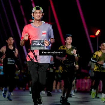 Runner Photo 6691628