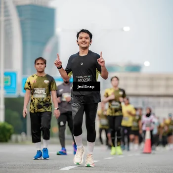 Runner Photo 6691642