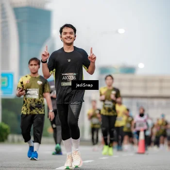 Runner Photo 6691740