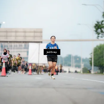 Runner Photo 6691749