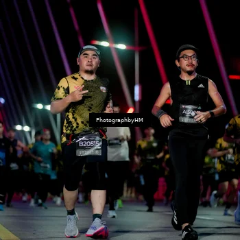 Runner Photo 6691806