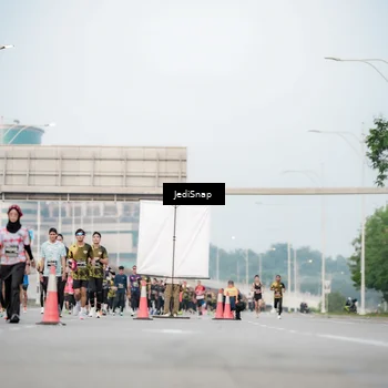 Runner Photo 6691991