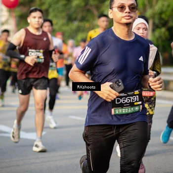 Runner Photo 6692003