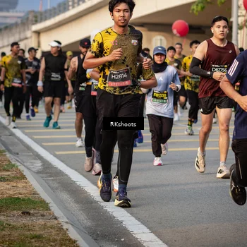 Runner Photo 6692035
