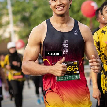 Runner Photo 6692052