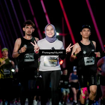 Runner Photo 6692068