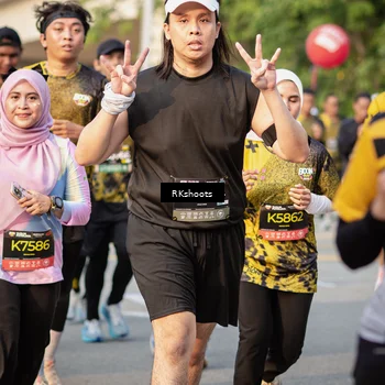 Runner Photo 6692075