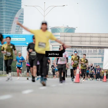 Runner Photo 6692081