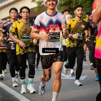 Runner Photo 6692128