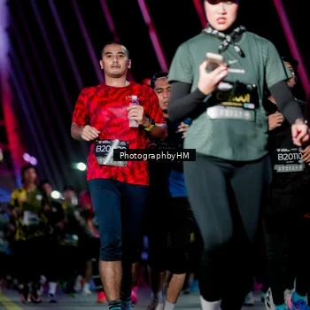 Runner Photo 6692140