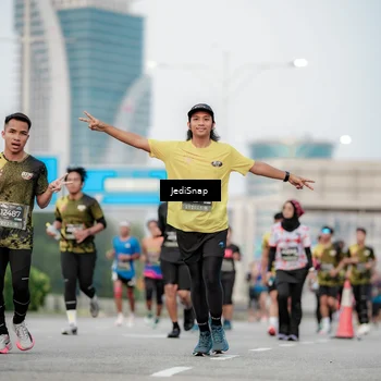Runner Photo 6692160