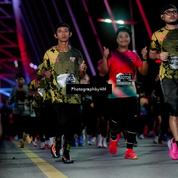 Runner Photo 6692171